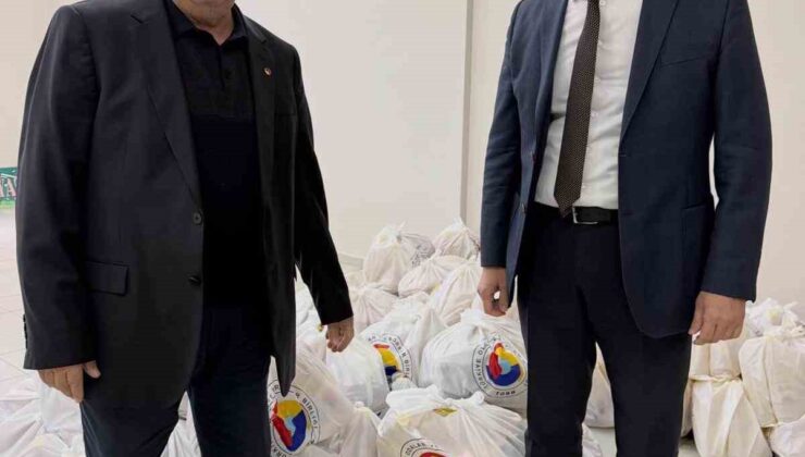 Sarıgöl ve Alaşehir’de 430 gıda yardım paketi dağıtıldı