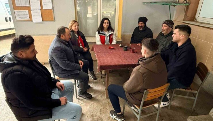 Sarıgöl’de istiridye mantarı üretiminde örnek buluşma