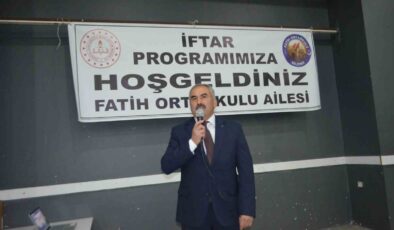 Selendi’de eğitim camiası aynı sofrada buluştu