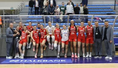 Turgutlu Belediyespor şampiyonluğa bir adım daha yaklaştı