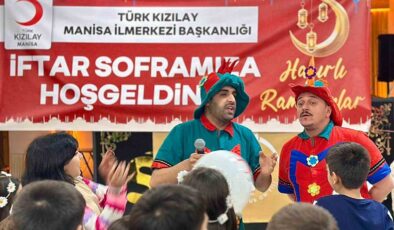 Türk Kızılay Manisa’dan, yetimler için özel iftar