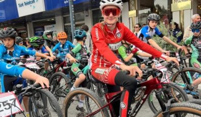 Akhisarlı sporculardan büyük başarı