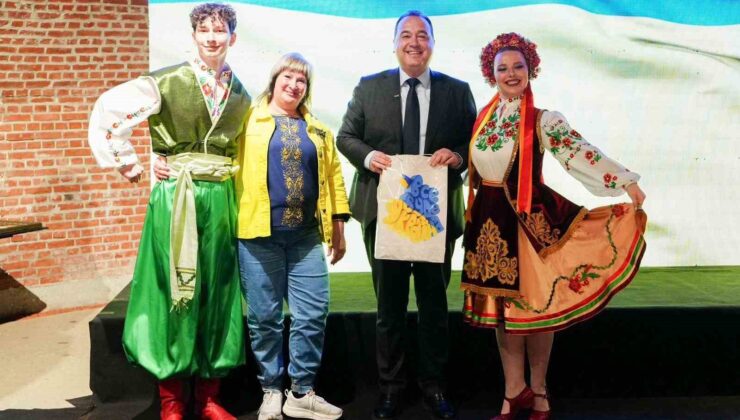 Mesir Festivali’nde dünya kültürleri Manisa’da buluştu