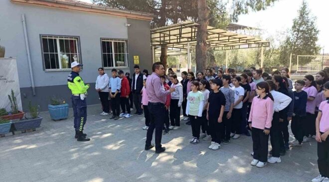 Miniklere trafik bilinci aşılandı