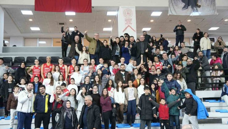 Potanın Kraliçeleri şampiyonluğa koşuyor