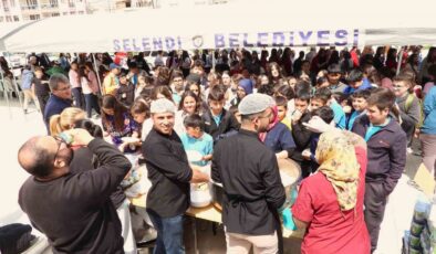 Şehit öğretmen ve öğrenciler için Selendi’de duygu dolu hayır