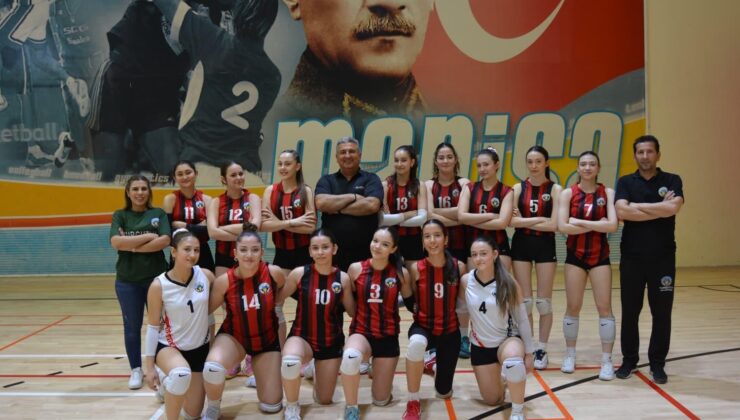 Turgutlu Belediyesi U17 Voleybol Takımı Manisa 2’ncisi