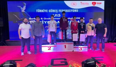 Yunusemreli güreşçi Kalay’dan bronz madalya