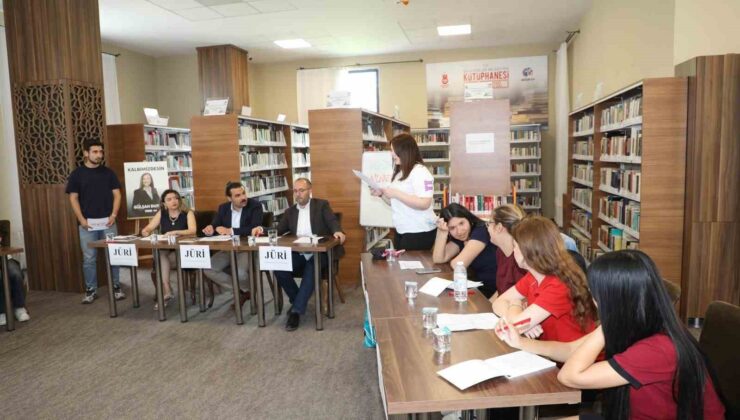Gençlik Evi’nde fikirler yarıştı