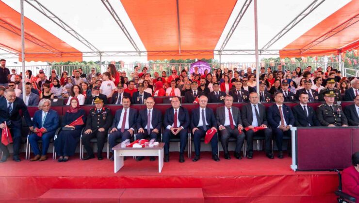 Manisa’da 19 Mayıs coşkuyla kutlandı