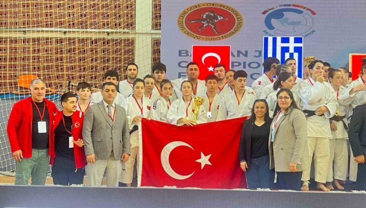 Manisalı Judoculardan Balkan’da madalya yağmuru