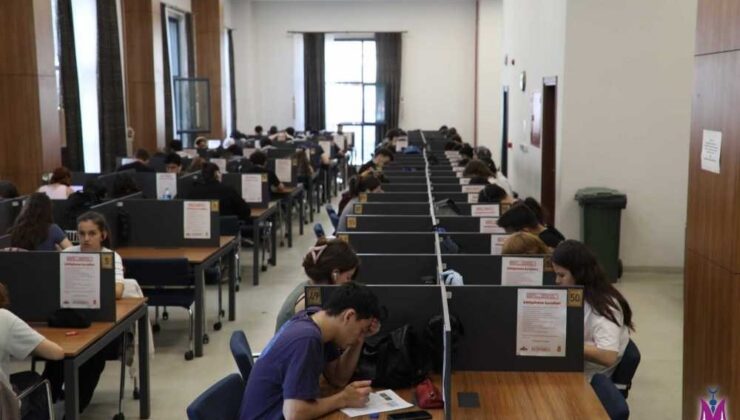 Şehzadeler Belediyesi Gençlik Evi öğrencilerin vazgeçilmez adresi