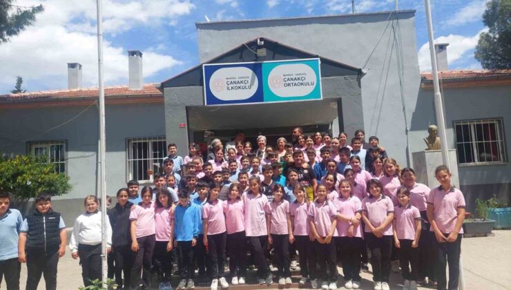 Seyit Onbaşı’nın yazarı öğrencilerle buluştu