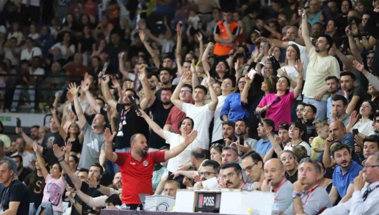 Turgutlu’da kadın basketboluna büyük ilgi