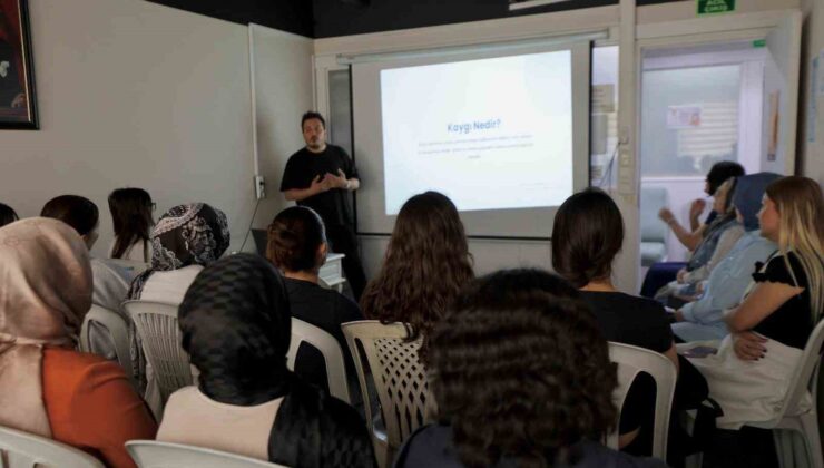 Yunusemre Belediyesinden öğrencilere “Sınav Kaygısı Yönetimi” semineri
