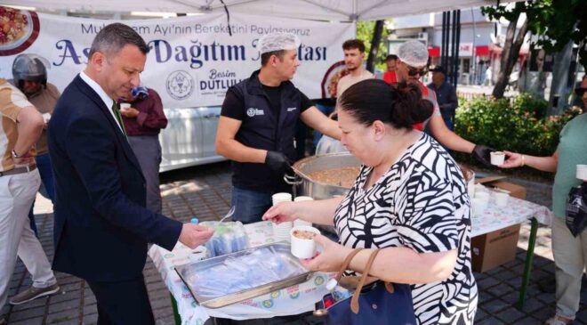 Aşure ikramları Soma ve Akhisar’dan başladı