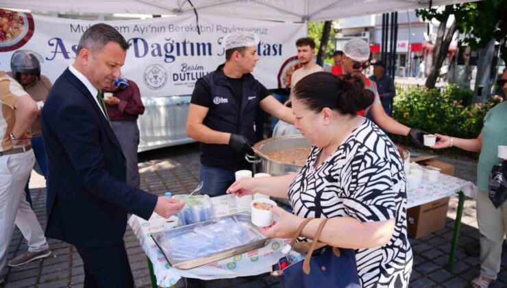 Aşure ikramları Soma ve Akhisar’dan başladı