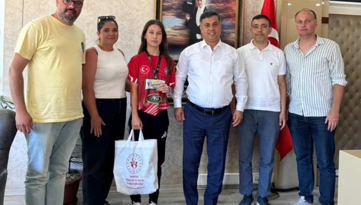 Balkan ikincisi milli sporcu Manisa’da da ödüllendirildi