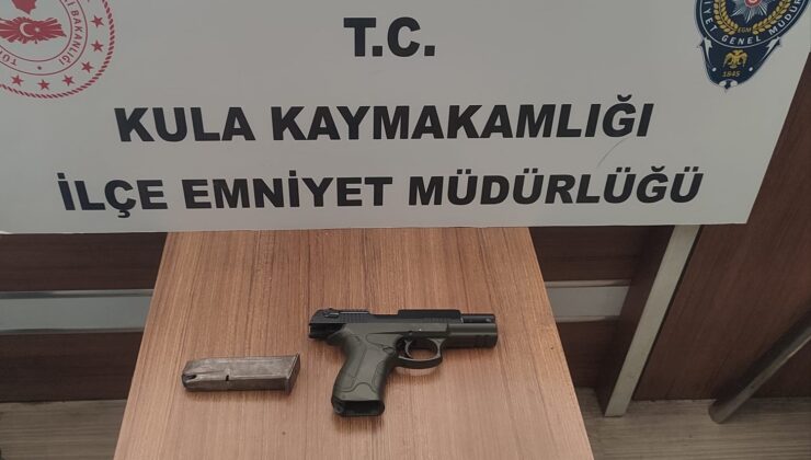 Kula polisinden suça geçit yok: 10 kişiye işlem, 5 tutuklama