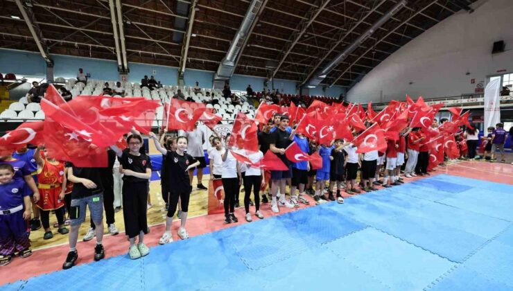Manisa’da GSB Spor Okulları ile 36 branşta ücretsiz spor eğitimi başladı