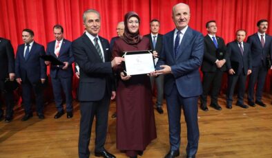 MCBÜ Merkez Yerleşkesi “Spor Dostu Kampüs” ödülünü aldı