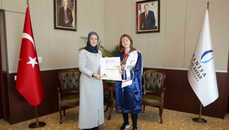 Rektör Kibar Dünya Şampiyonu Büber’i makamında ağırladı