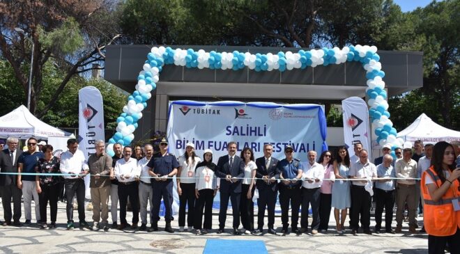 Salihli Bilim Fuarları Festivali açıldı