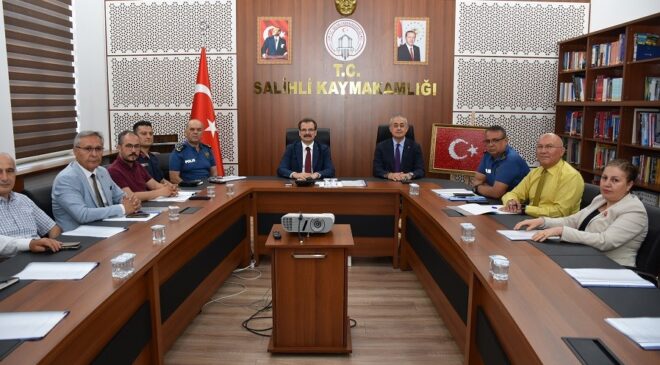 Salihli’de YKS koordinasyon toplantısı gerçekleştirildi
