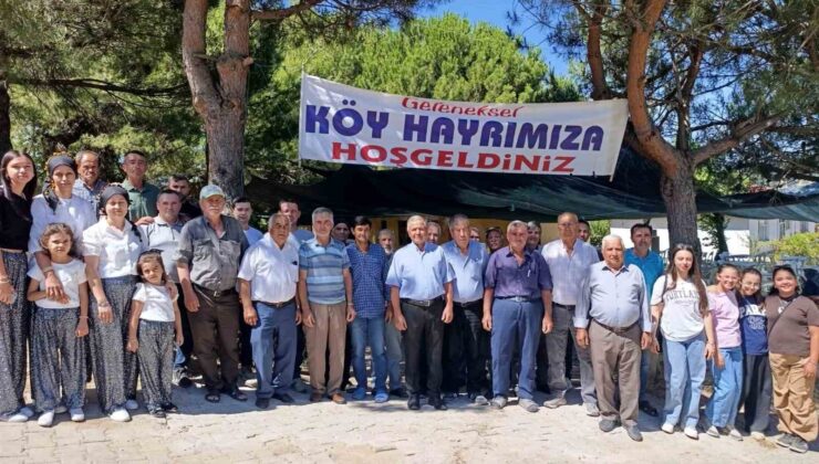 Asırlık gelenek Dutluca’da binlerce kişiyi aynı sofrada buluşturdu