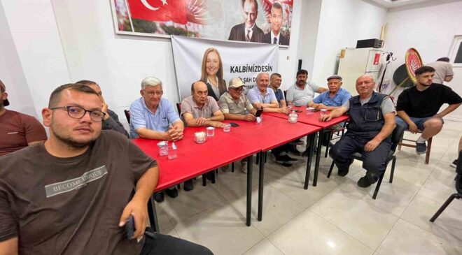 CHP Selendi İlçe Teşkilatından 150 kişi istifa etti