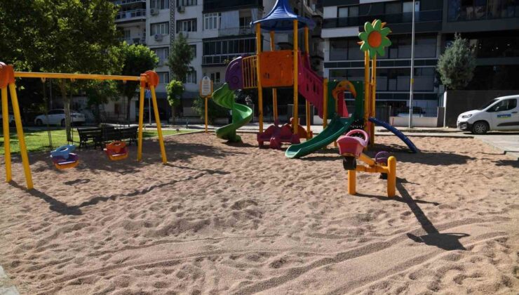 Çocuk parklarında zeytin çekirdeği dönemi