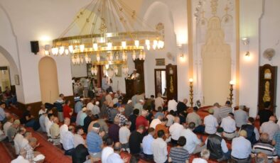 Manisa’da 15 Temmuz Demokrasi ve Milli Birlik Günü’nde şehitler anıldı
