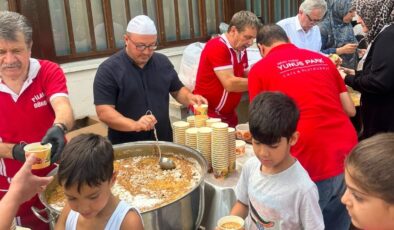 Manisa’da 663 yıllık gelenek Haki Baba Veli Camii’nde yaşatıldı