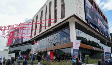 Manisa’nın bilgi üssü 490 bin ziyaretçiyi ağırladı