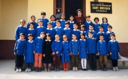 Salihli’de ilkokul arkadaşları, 28 yıl sonra buluştu