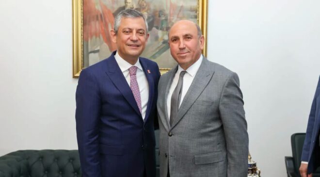 Sarıgöl Belediye Başkanı Tahsin Akdeniz CHP’den istifa etti