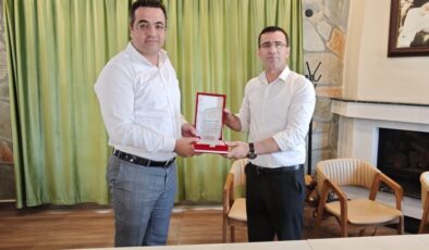 Sarıgöl’de 6 yıllık eğitim mesaisi veda programıyla noktalandı
