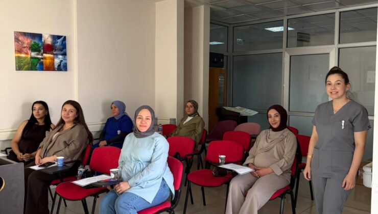 Selendi’de anne adaylarına bilinçli doğum eğitimi