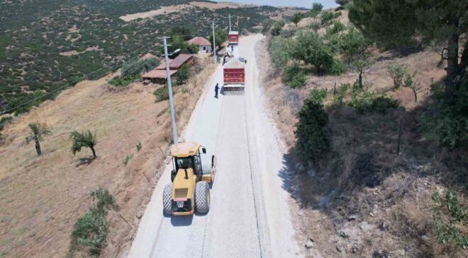 Manisa Büyükşehir’den Kula’da 12,5 kilometrelik yol hamlesi