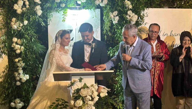 Manisa protokolü Özkan ailesinin mutluluğunda buluştu
