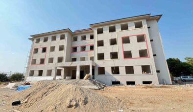 Manisa’da okullar yenileniyor