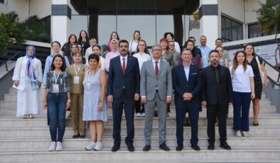 Manisa’da özel çocuklar için ’İlk rehber’ aileler olacak