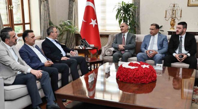 Manisa’nın gençlik ve spor yatırımları değerlendirildi