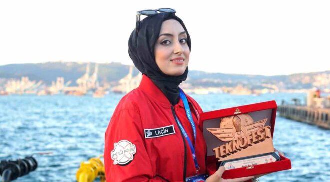 MCBÜ öğrencisine TEKNOFEST Mavi Vatan’dan edebi yazı ödülü