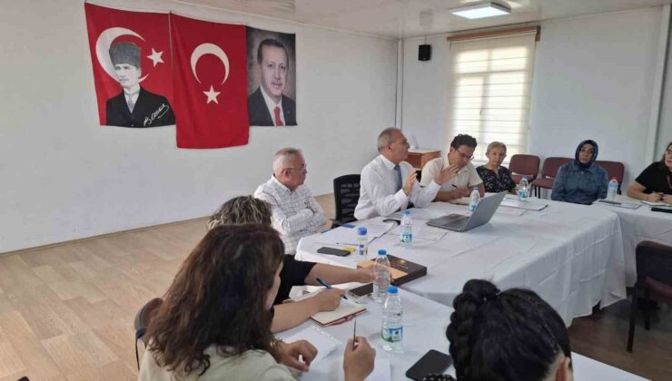 Okul müdürleri yeni eğitim yılı öncesi bir araya geldi