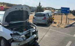 Otomobiller kavşakta çarpıştı: 1 yaralı