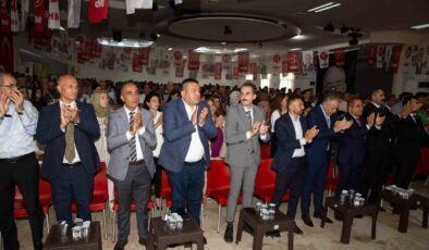 Sarıgöl MHP İlçe Başkanlığına Ahmet Serdar Dikmen seçildi