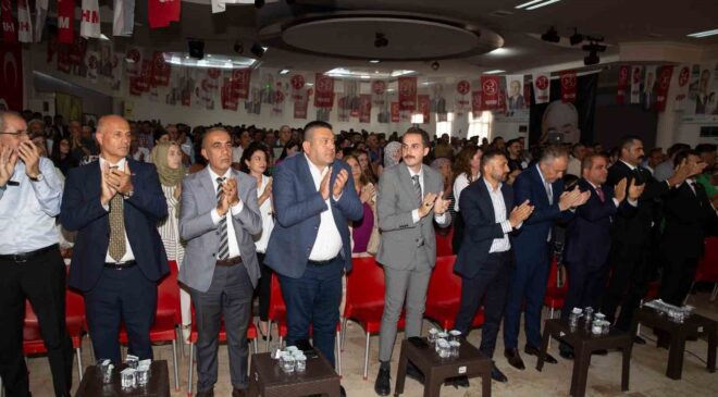 Sarıgöl MHP İlçe Başkanlığına Ahmet Serdar Dikmen seçildi