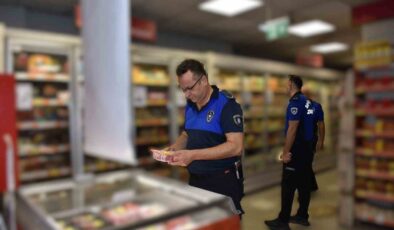 Şehzadeler’de zabıta ekiplerinden sıkı denetim