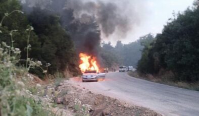 Seyir halindeki otomobil alevlere teslim oldu